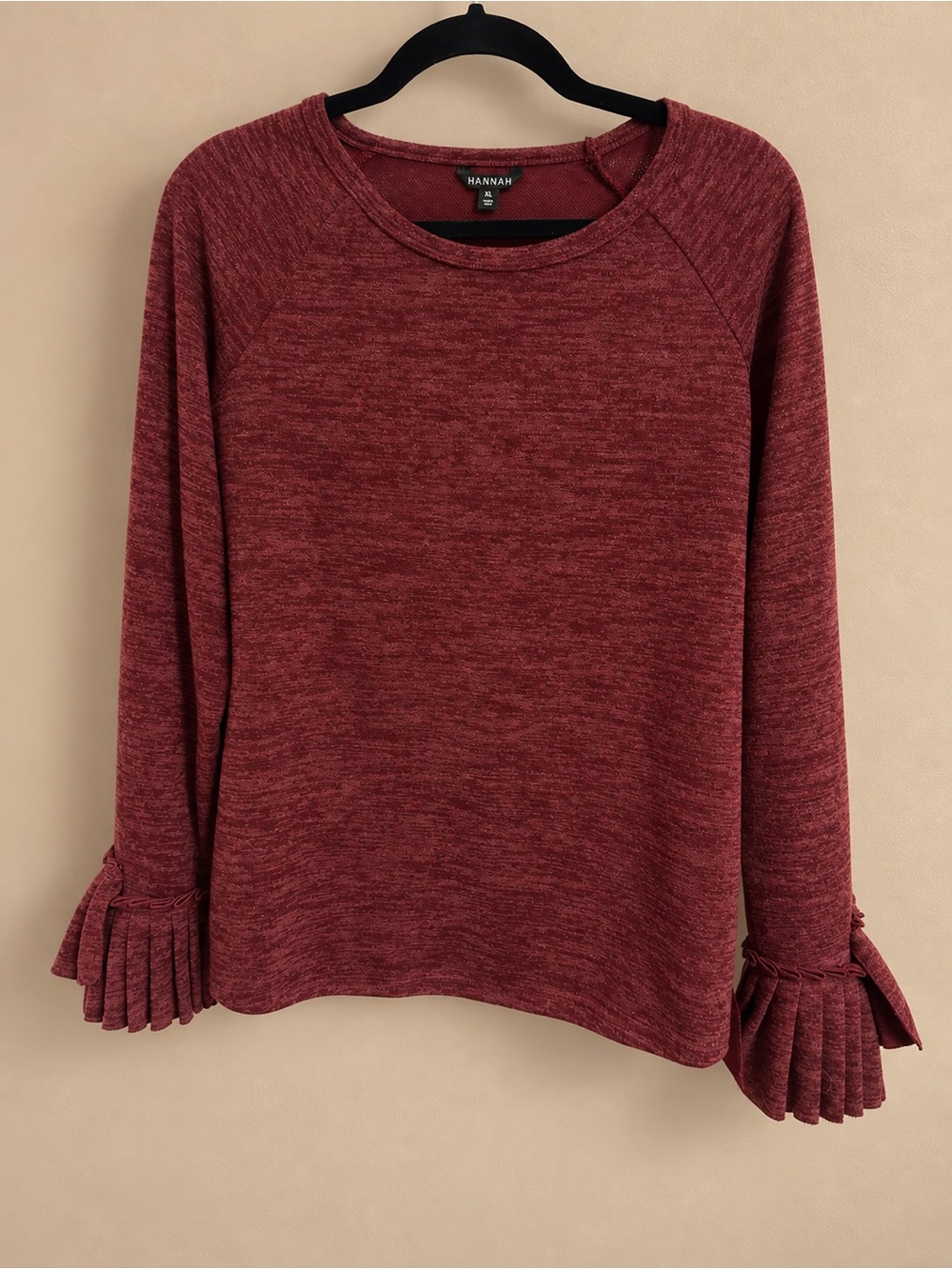 Hannah Women's Heathered Burgundy Long-Sleeve Top with Pleated Cuffs